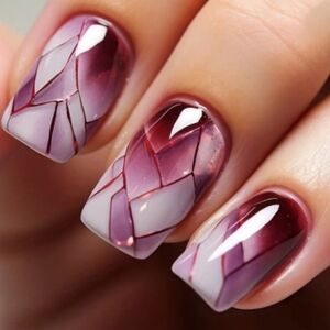 24 Pieces Fake Press On Nails
